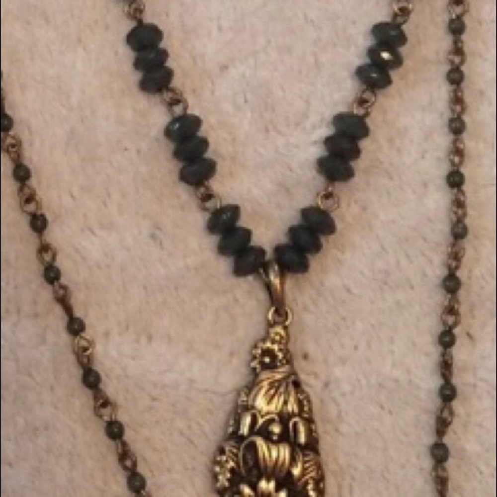 Lucky Brand shamrock necklace - Picture 2 of 4